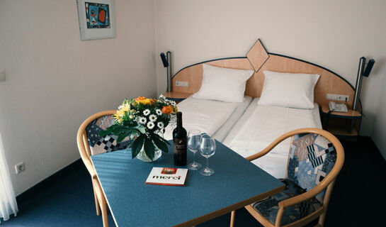 HOTEL GASTHOF STERNEN (B&B) Geisingen